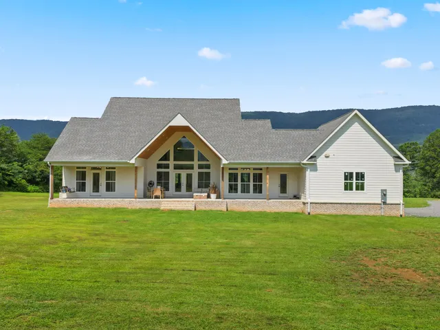 $650,000 | 240 Old Mill Road, Whitwell, TN 37397