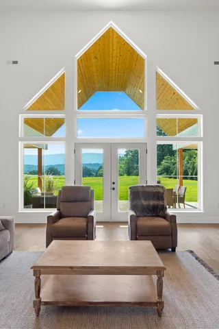 $650,000 | 240 Old Mill Road, Whitwell, TN 37397