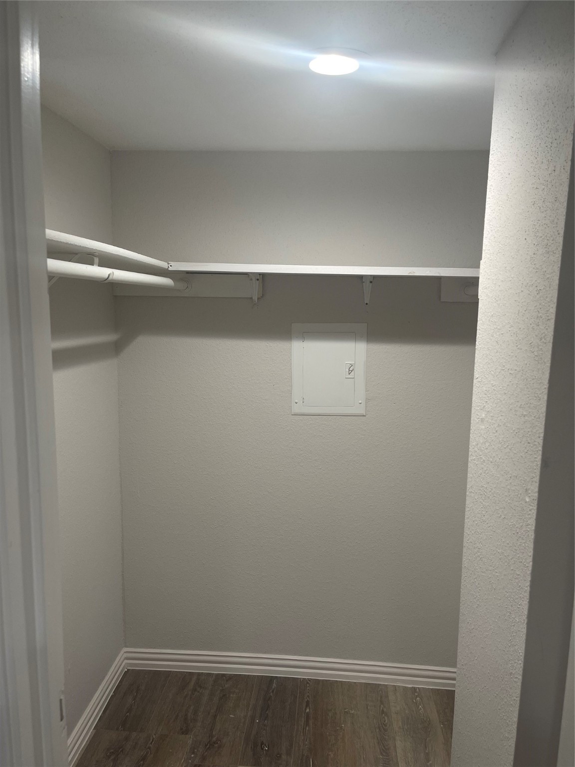 10912 Gulf Freeway, Unit 73 Houston, TX 77075 - Photo 21 of 27 a view of a small space