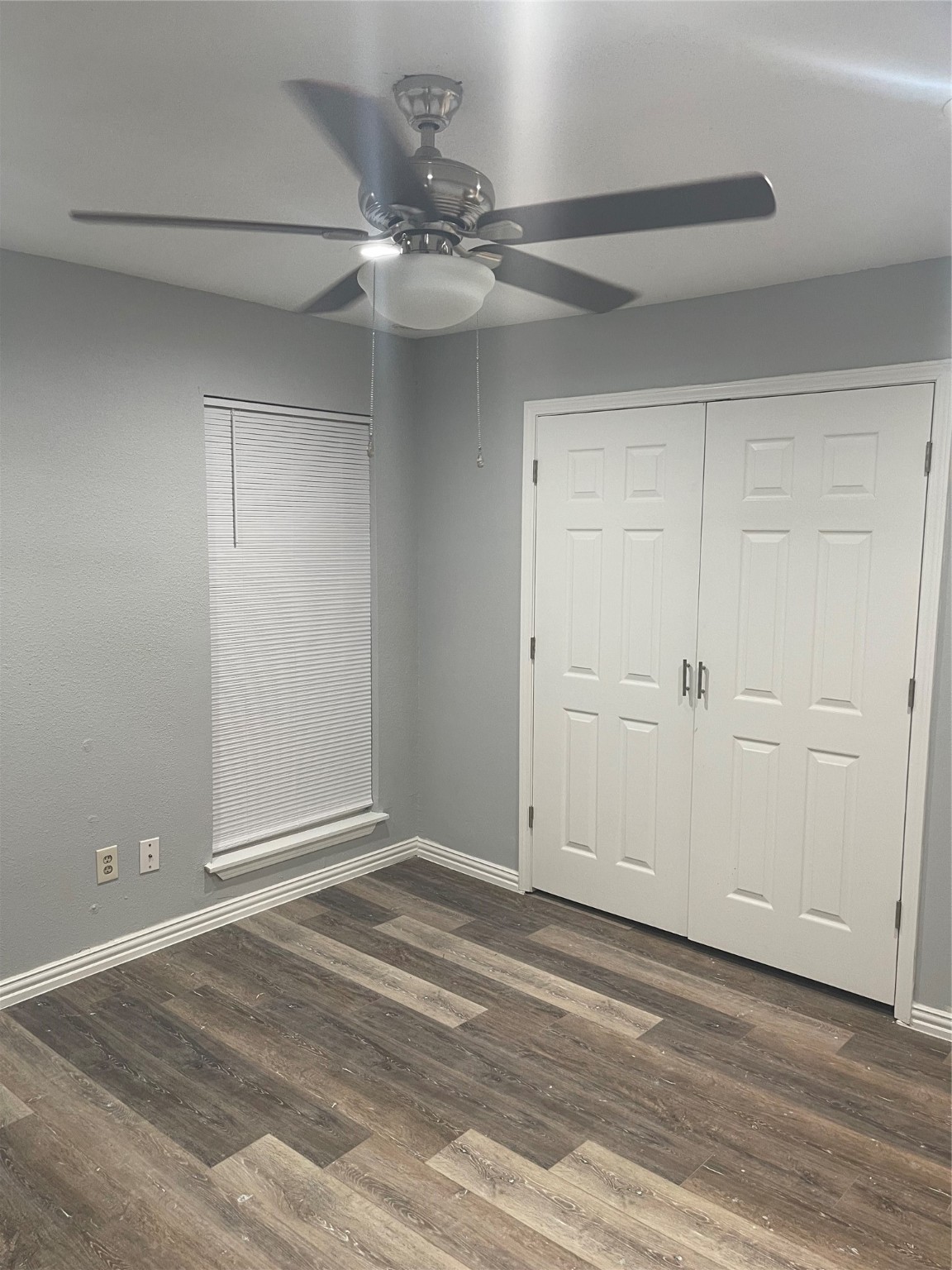 10912 Gulf Freeway, Unit 73 Houston, TX 77075 - Photo 8 of 27 a view of a room with an empty space