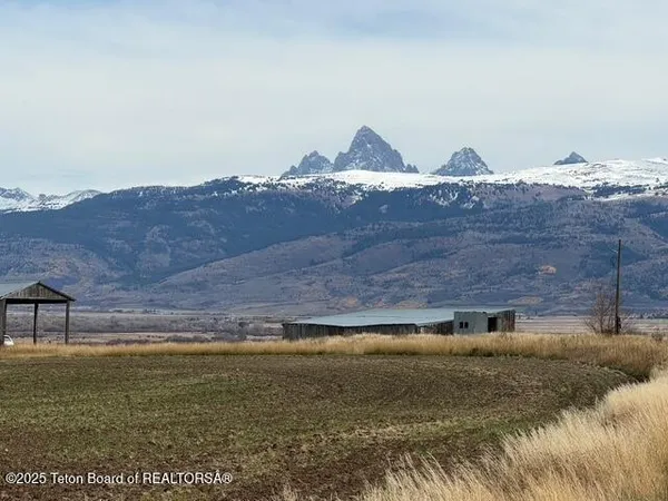 $1,950,000 | 2255 South 5000 West, Driggs, ID 83422