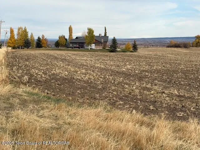 $1,950,000 | 2255 South 5000 West, Driggs, ID 83422