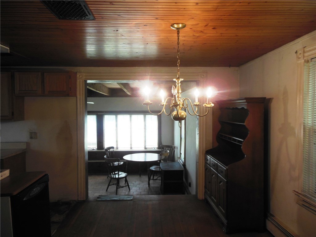 138 Arcadia Road Hopkinton, RI 02832 - Photo 12 of 22 Gallery Image 12