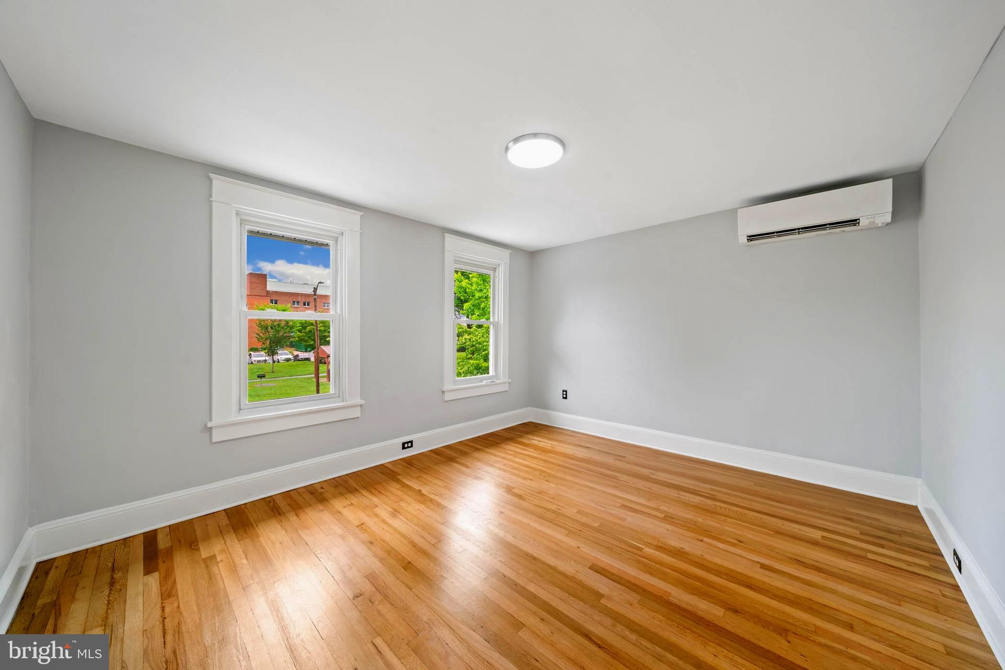 606 Trail Avenue Frederick, MD 21701 - Photo 22 of 34 Primary Bedroom