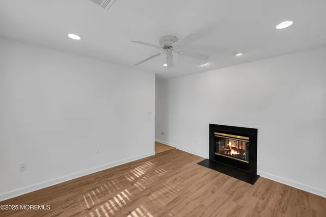 $3,650 | 9 Ambrose Lane, Unit 141, Holmdel, NJ 07733