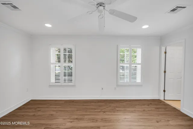 $3,650 | 9 Ambrose Lane, Unit 141, Holmdel, NJ 07733