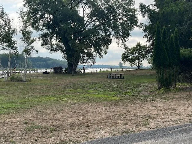 $375,000 | 1.1 Mi 49406 Street, Unit PARCEL, Douglas, MI 49406