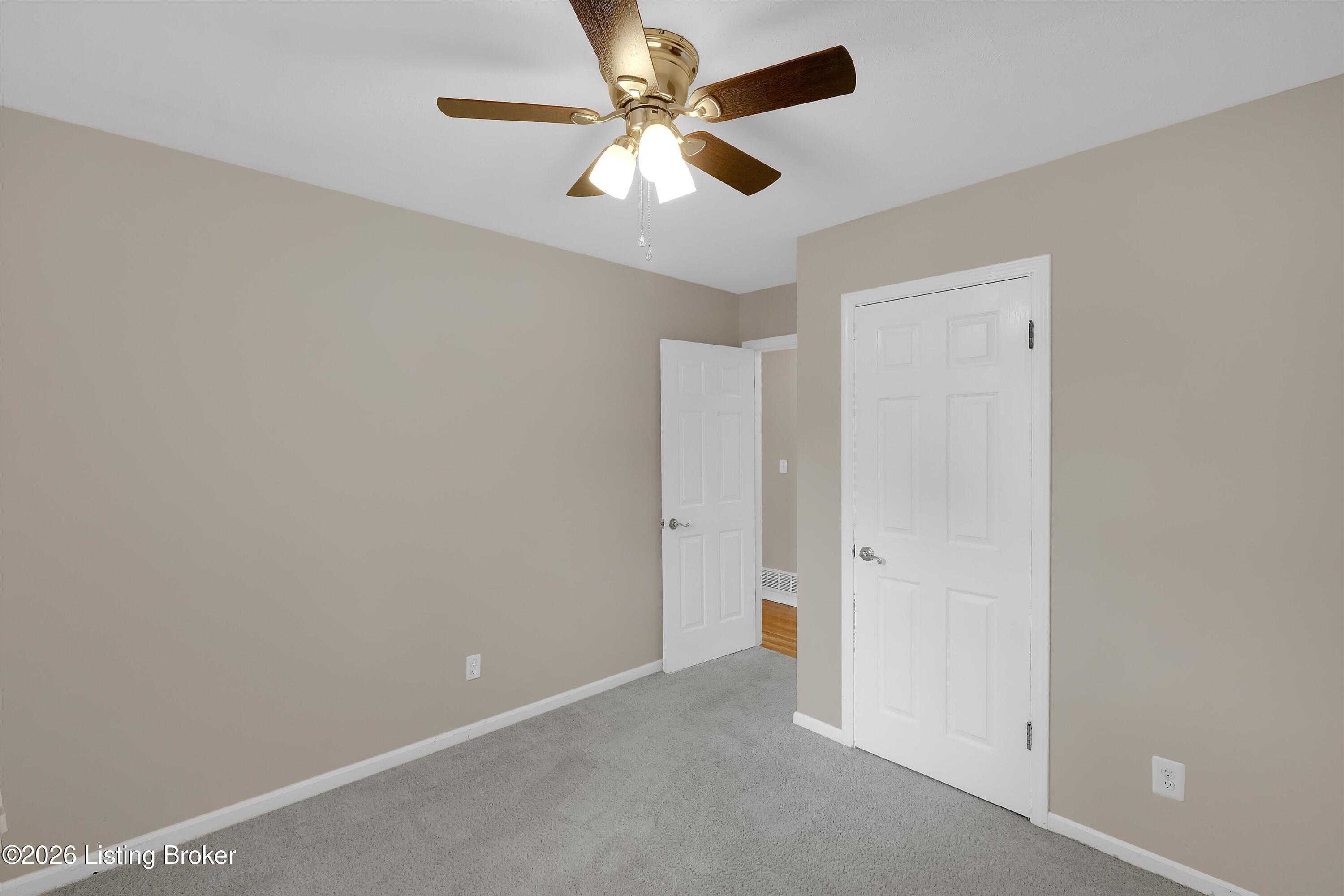 2704 Alps Road Louisville, KY 40216 - Photo 24 of 68 Bedroom 1