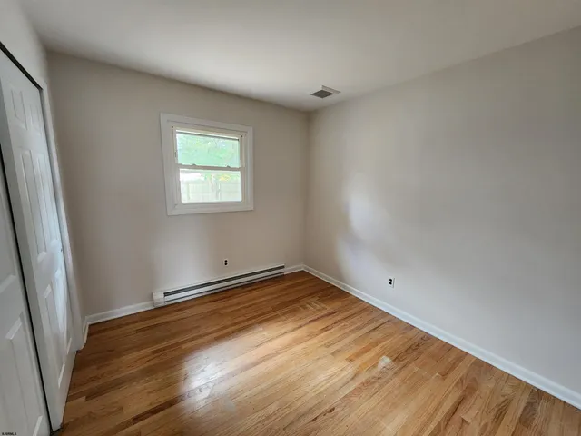 $3,000 | 10 Point Pleasant Avenue, Beesleys Point, NJ 08223