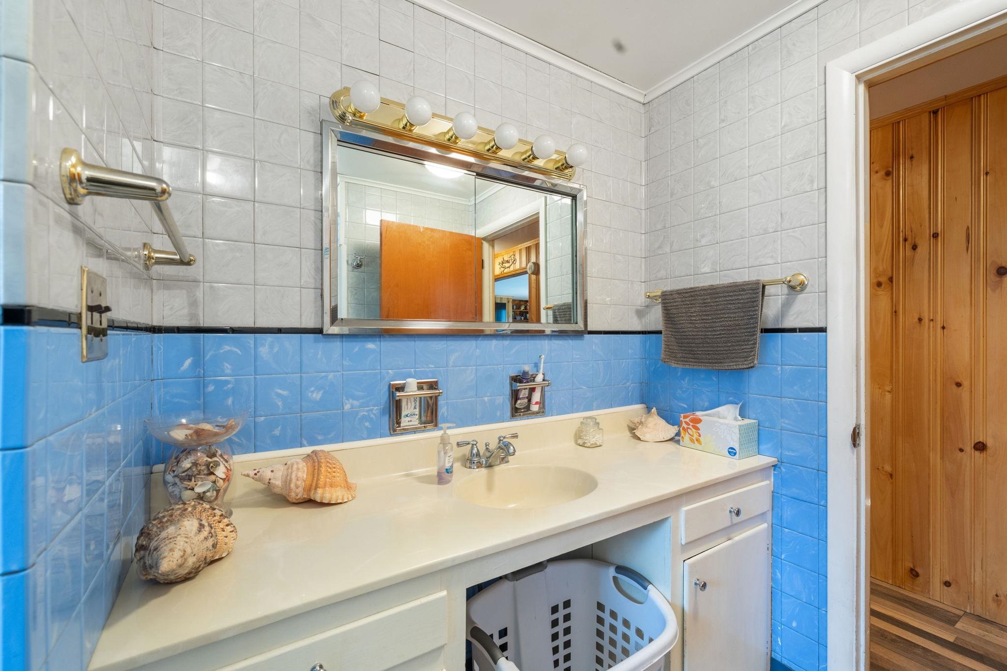 13 3rd Street Newport, NH 03773 - Photo 27 of 57