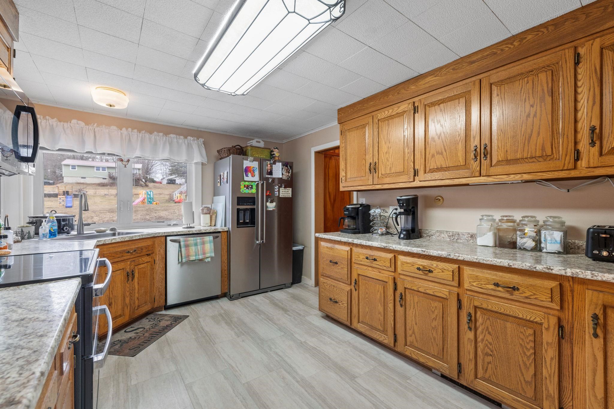 13 3rd Street Newport, NH 03773 - Photo 8 of 57