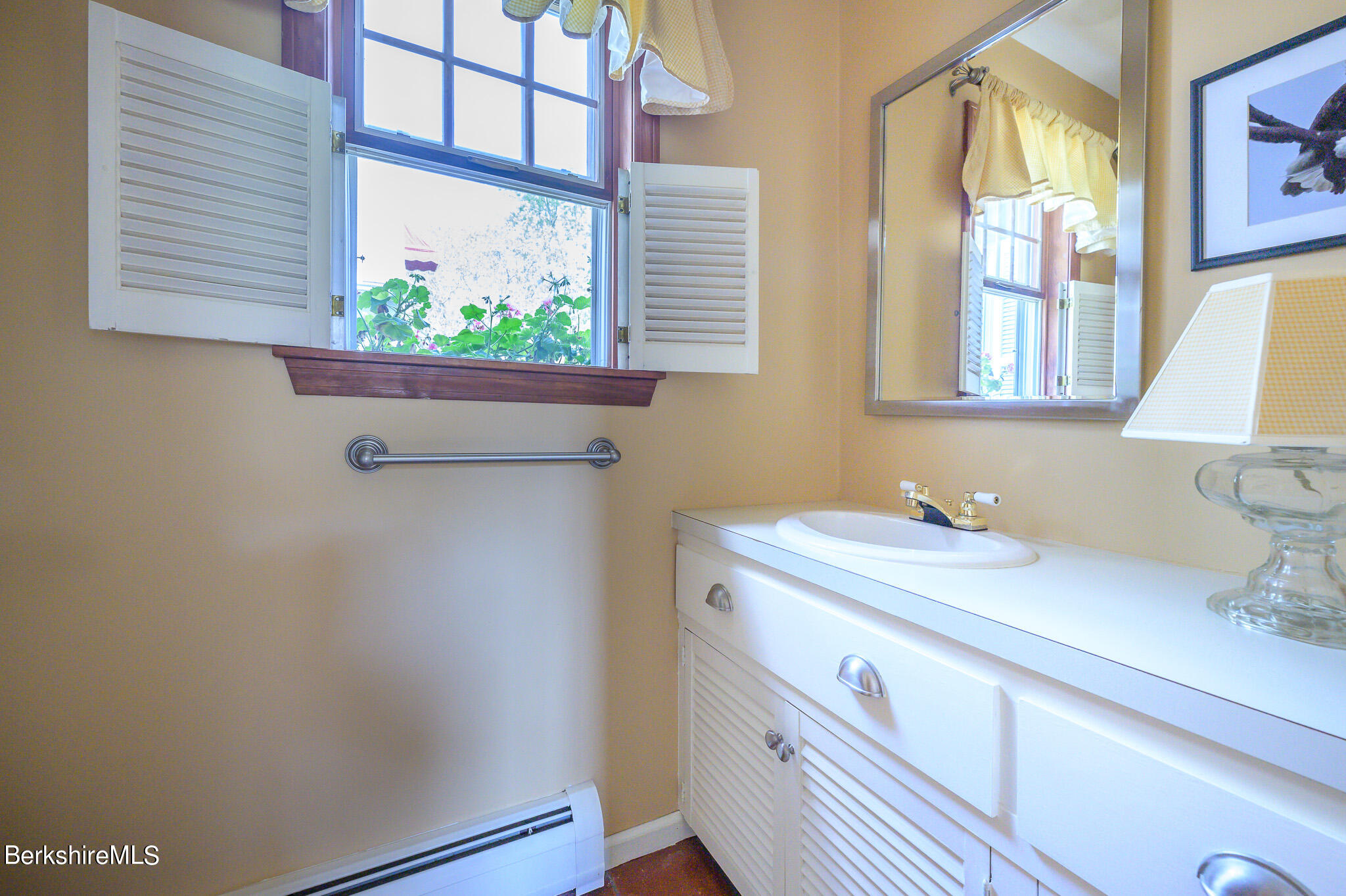 470 Devon Road Lee, MA 01238 - Photo 28 of 34 Screen - 470 Devon Rd Lee MA 01238-9480