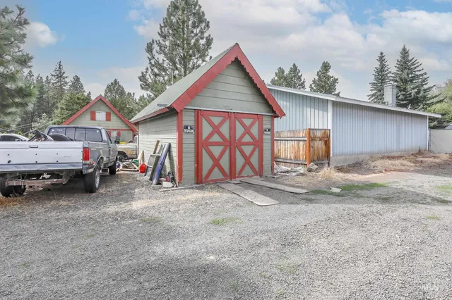 $249,900 | 301 Mcbeth, Winchester, ID 83555