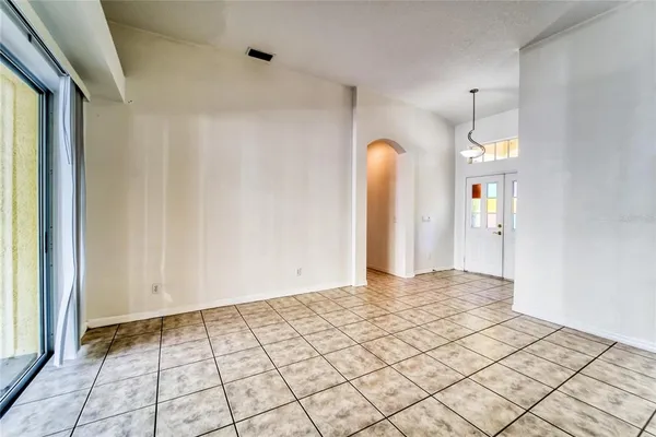 $2,500 | 10124 Cannon Drive, Riverview, FL 33578