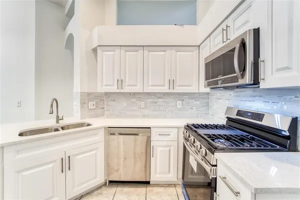 $2,500 | 10124 Cannon Drive, Riverview, FL 33578