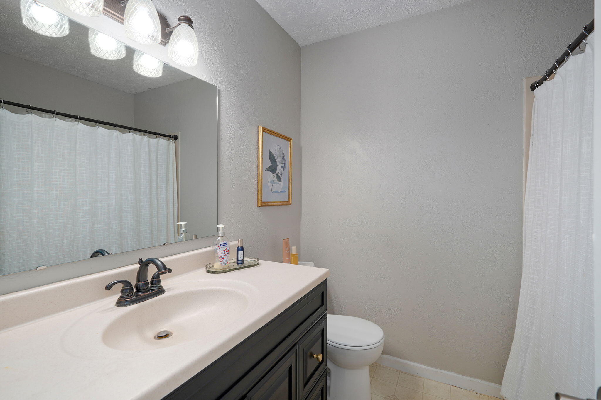3222 West Olive Street Springfield, MO 65802 - Photo 19 of 30 3222 W Olive St-17