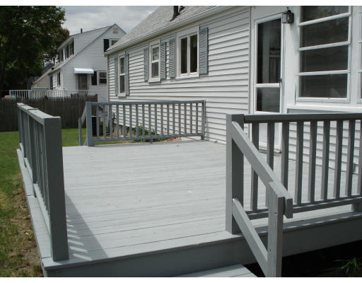 179 Rinaldo Road Weymouth, MA 02191 - Photo 7 of 13