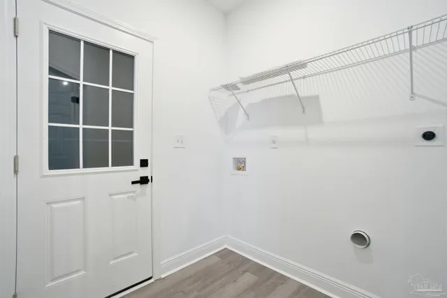 $305,000 | 5712 Riviera Drive, Milton, FL 32583