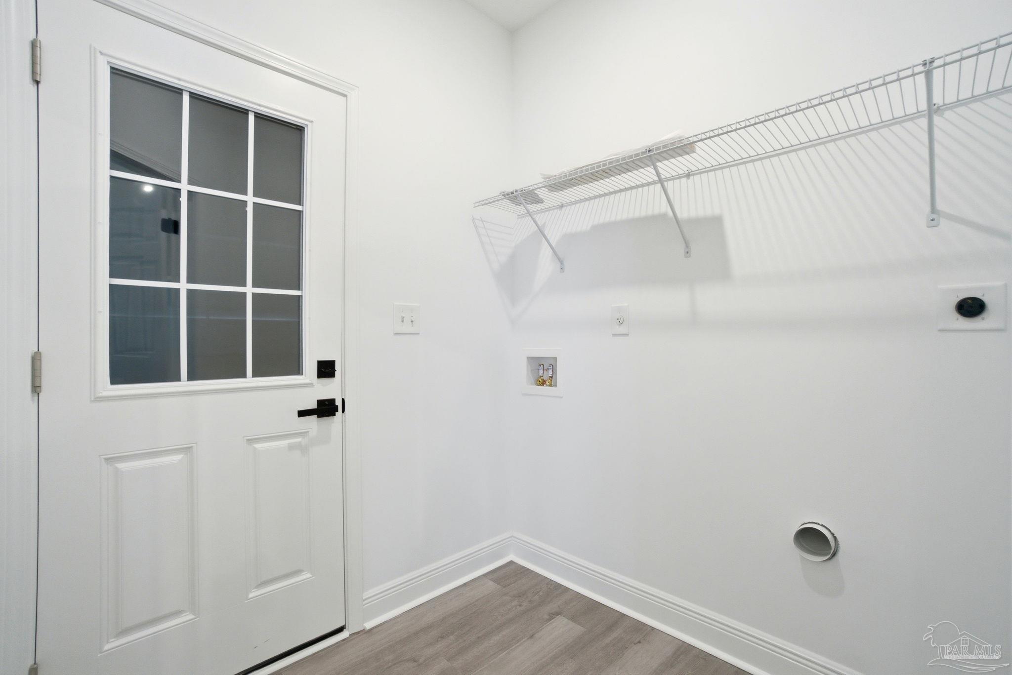 5712 Riviera Drive Milton, FL 32583 - Photo 36 of 41