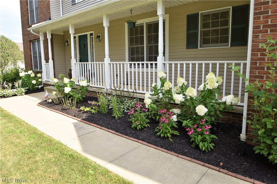 2704 Middleton Road Hudson, OH 44236 - Photo 2 of 9