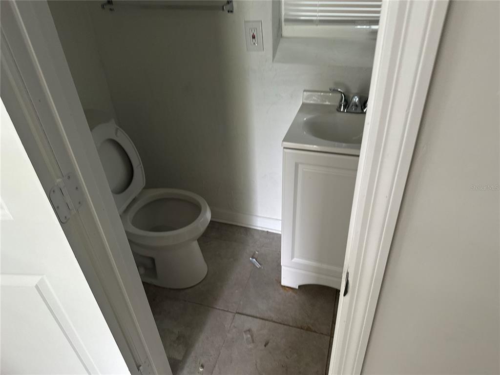 6179 West Star Court Homosassa, FL 34446 - Photo 10 of 21 a close view of cabinet and washer