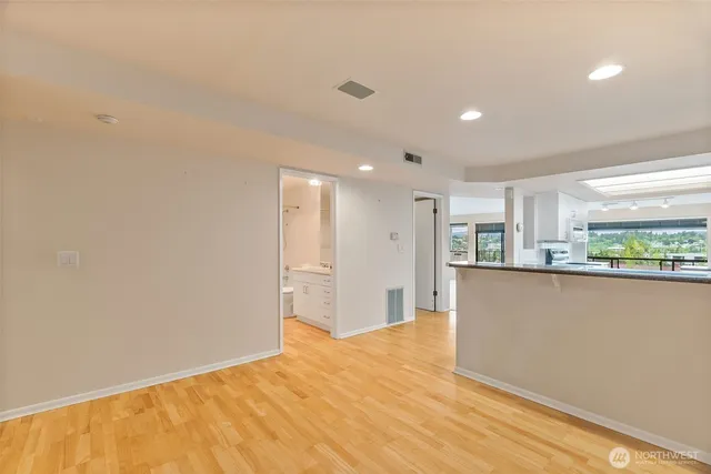 $345,000 | 908 East Bay Drive Northeast, Unit 203, Olympia, WA 98506