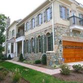 $3,900 | 18344 Fairway Oaks Square, Leesburg, VA 20176