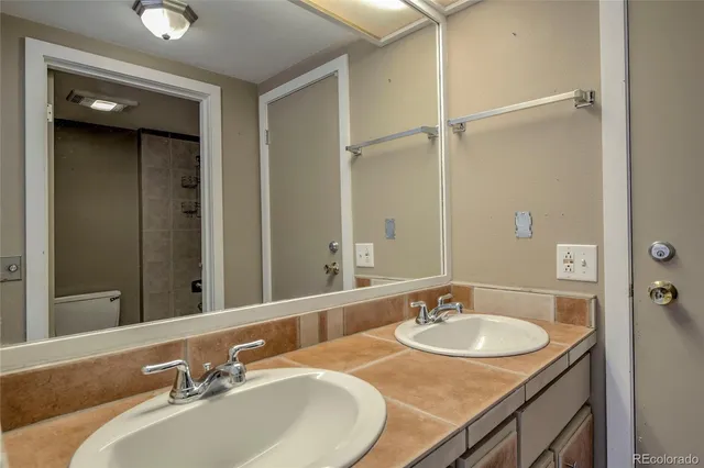 $575,000 | 21650 Highway 6, Unit 2096, Dillon, CO 80435