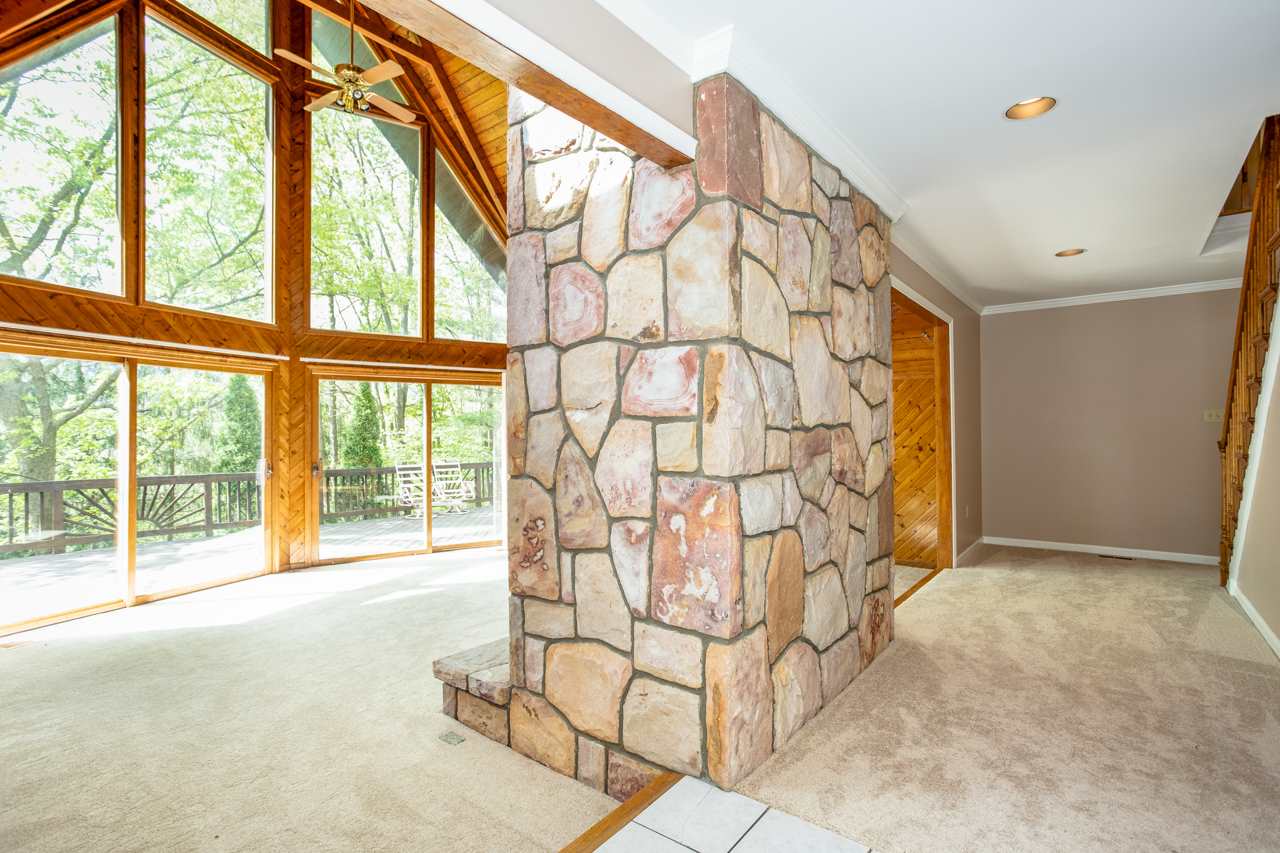 5600 East Point Road Elkton, VA 22827 - Photo 10 of 48 Gallery Image 10