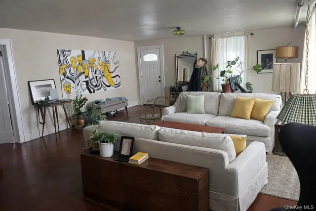 $899,000 | 131 Spring Street, Ossining, NY 10562