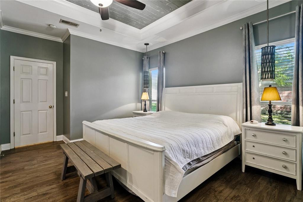 930 Labarre Street Mandeville, LA 70448 - Photo 7 of 18 Gallery Image 7