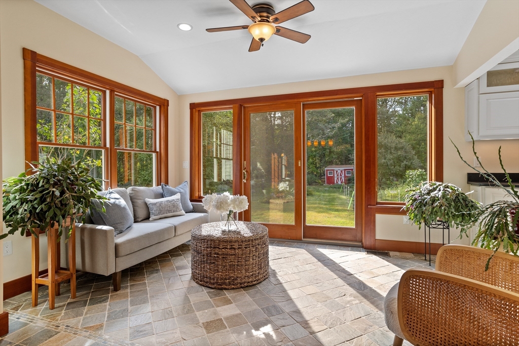 7 Amble Road Chelmsford, MA 01824 - Photo 15 of 42 Gallery Image 15