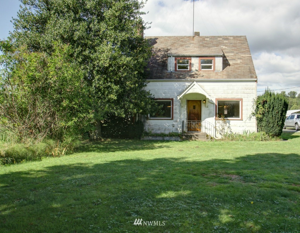 8871 F F & S Grade Road Sedro-Woolley, WA 98284 - Photo 2 of 25 Gallery Image 2