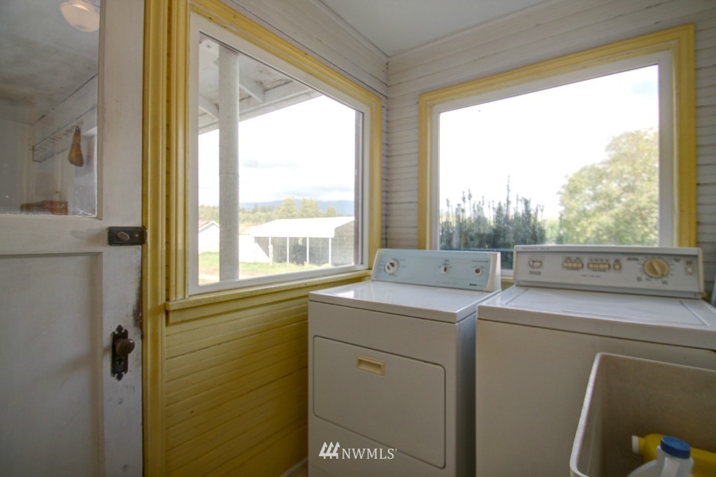 8871 F F & S Grade Road Sedro-Woolley, WA 98284 - Photo 20 of 25 Gallery Image 20