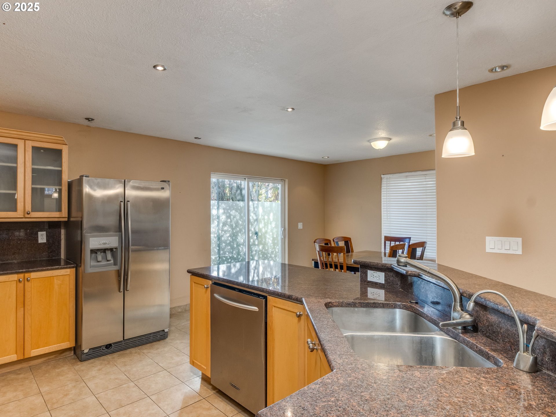 15446 Southeast Honeysuckle Way Clackamas, OR 97015 - Photo 13 of 48