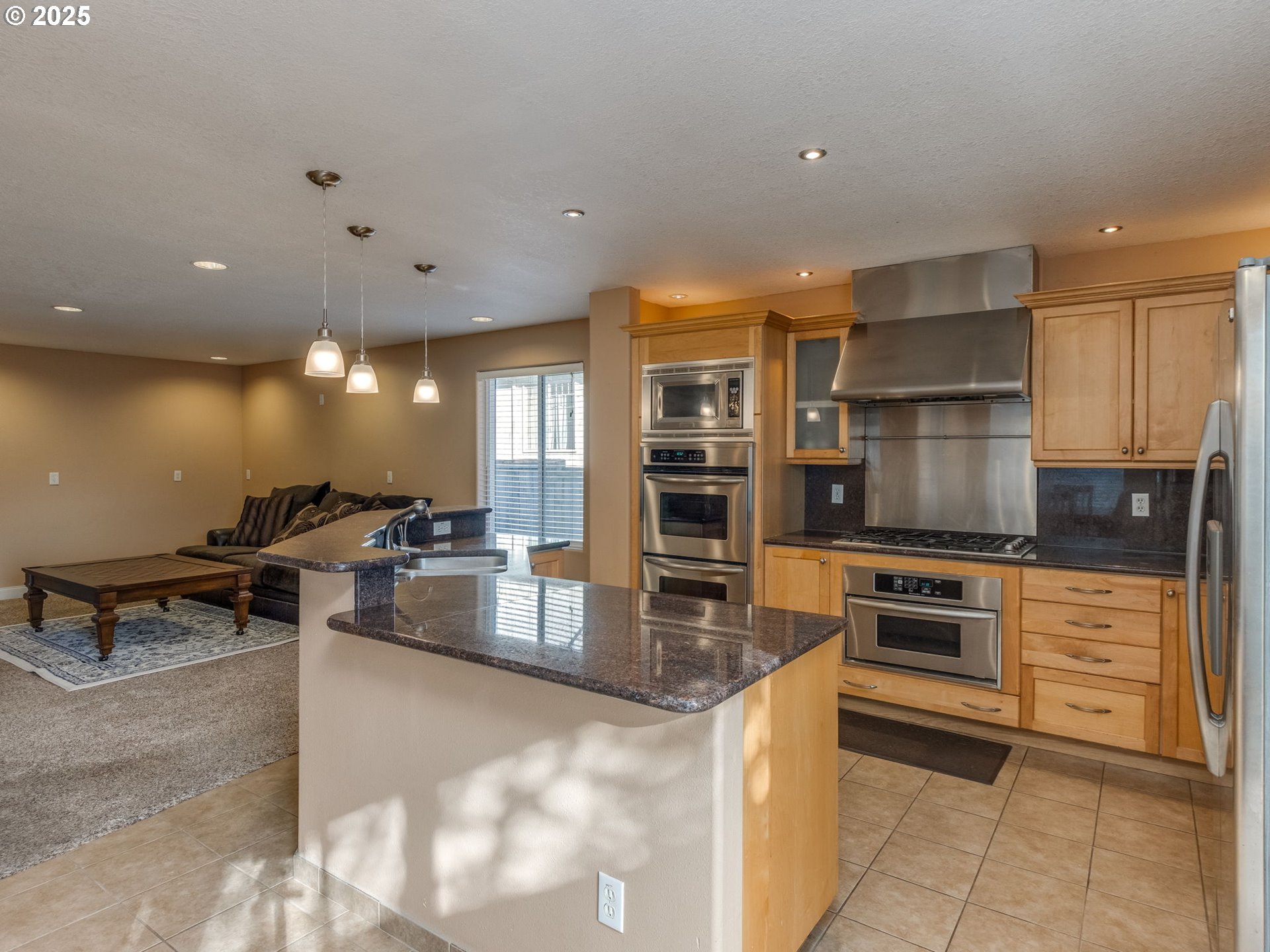 15446 Southeast Honeysuckle Way Clackamas, OR 97015 - Photo 16 of 48