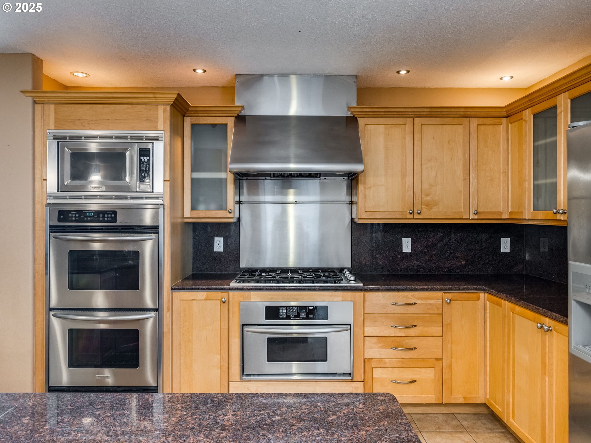 15446 Southeast Honeysuckle Way Clackamas, OR 97015 - Photo 17 of 48