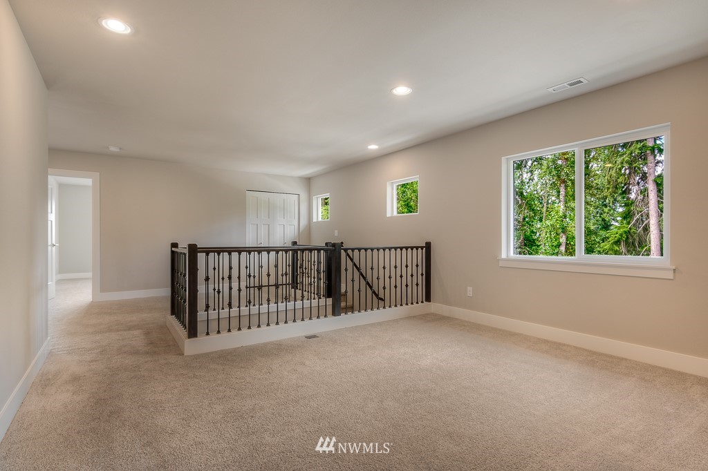 21325 43rd Drive Southeast, Unit GC 20 Bothell, WA 98021 - Photo 8 of 18 Gallery Image 8