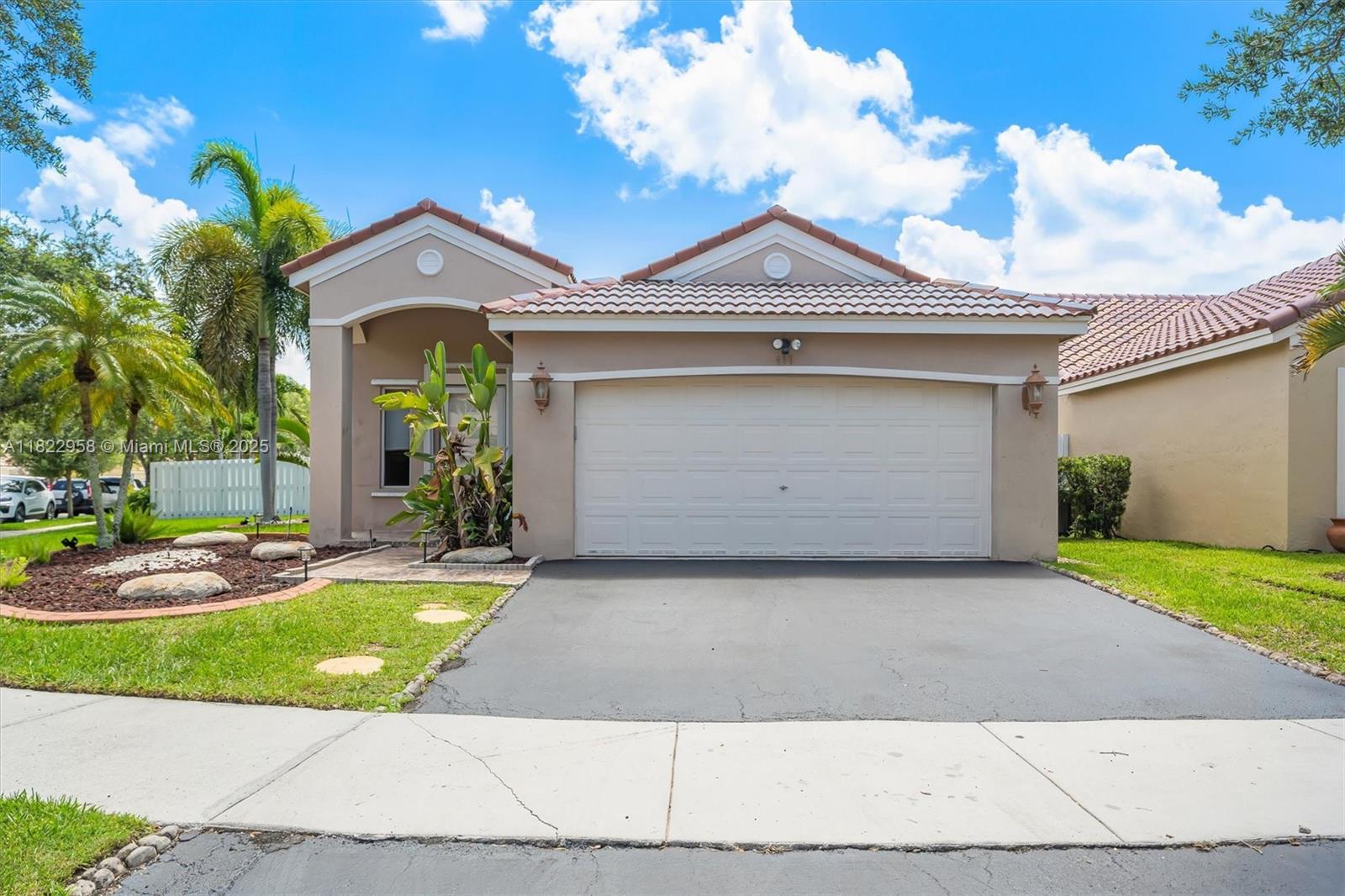 490 Talavera Road Weston, FL 33326 - Photo 1 of 15 Gallery Image 1