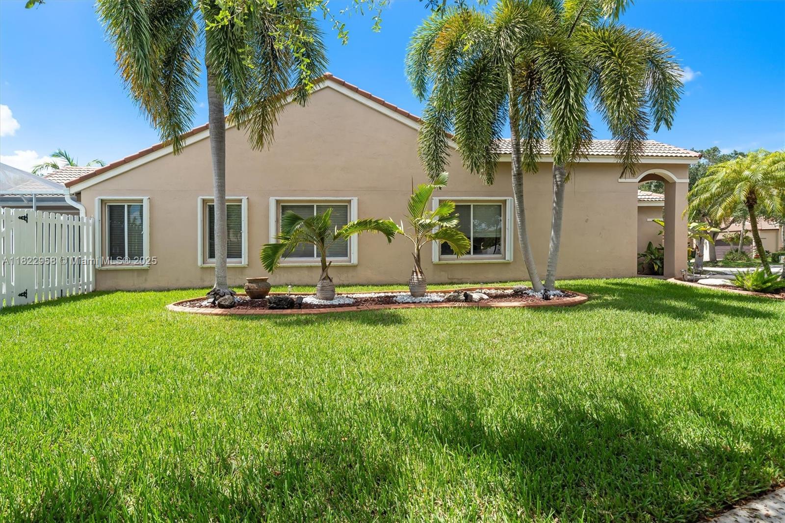 490 Talavera Road Weston, FL 33326 - Photo 2 of 15 Gallery Image 2