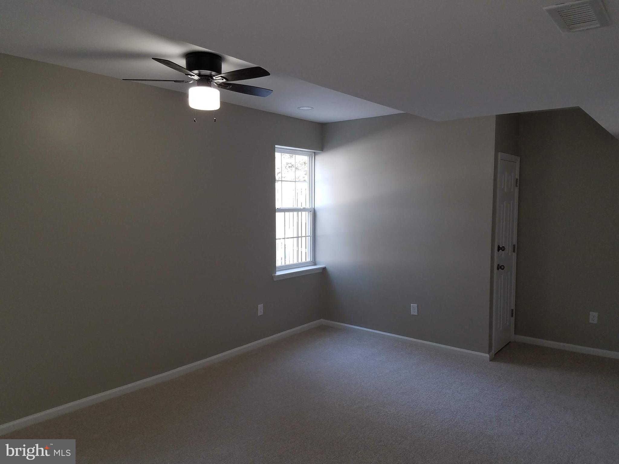 26 Parliament Road Sicklerville, NJ 08081 - Photo 43 of 59
