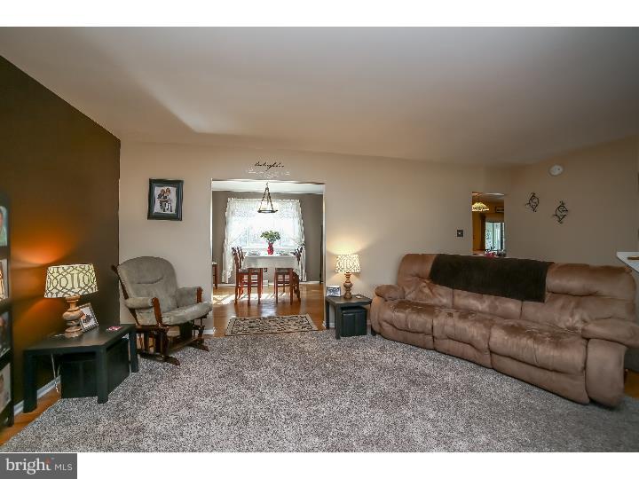 205 Moore Road Wallingford, PA 19086 - Photo 3 of 25 Living Room
