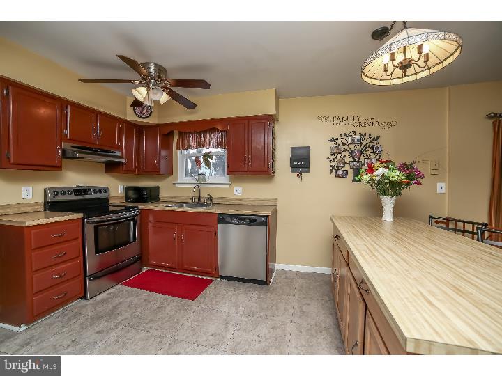 205 Moore Road Wallingford, PA 19086 - Photo 7 of 25 Kitchen