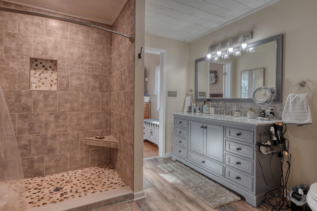 401 Emerine Road Blairsville, GA 30512 - Photo 13 of 53 Gallery Image 13