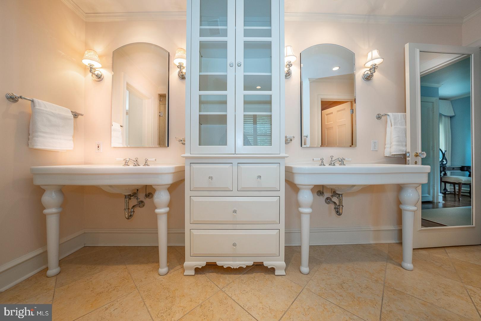 238 Curwen Road Bryn Mawr, PA 19010 - Photo 46 of 113