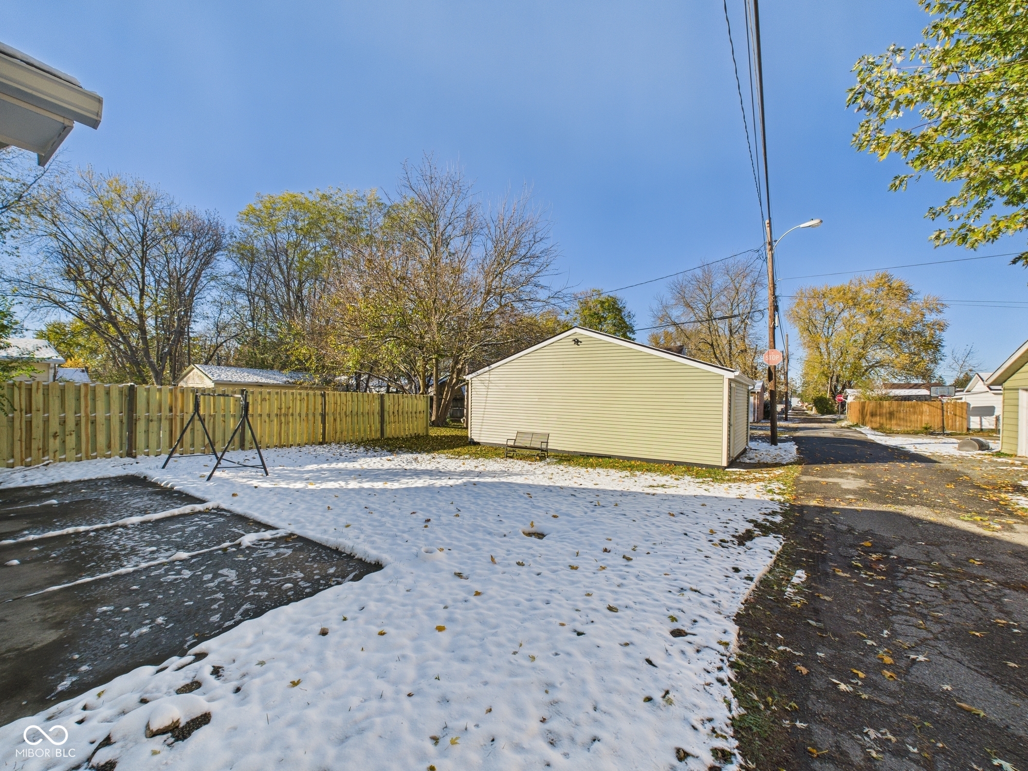 10 West 41st Street Anderson, IN 46013 - Photo 6 of 24