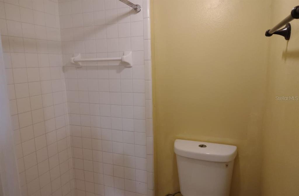 326 Hanging Moss Road Davenport, FL 33837 - Photo 10 of 13