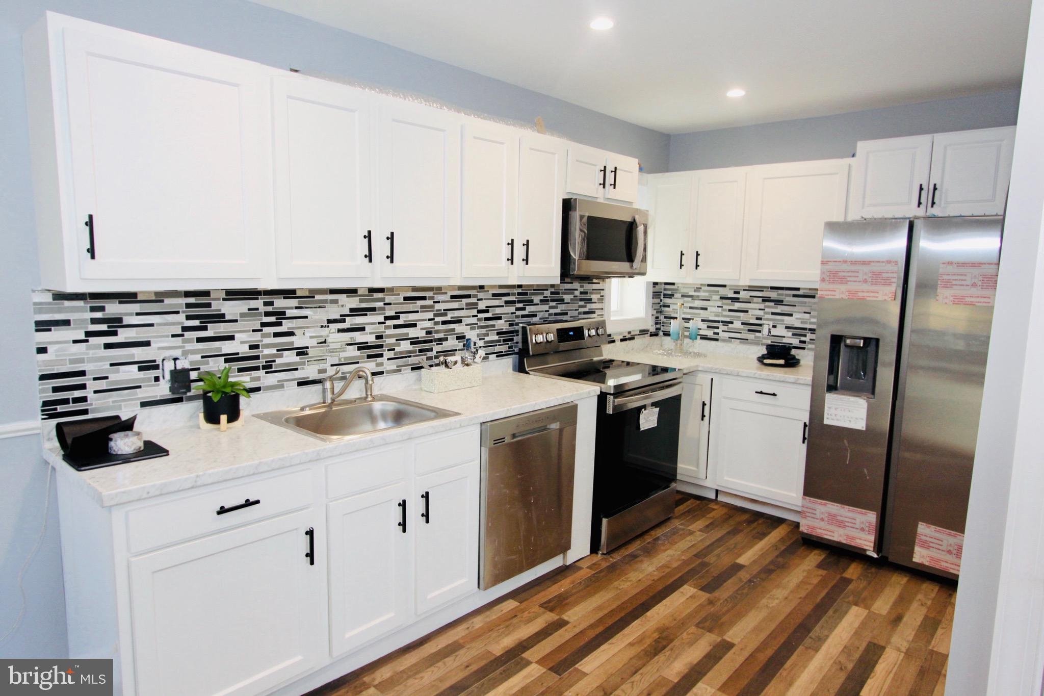 4701 Wakefield Road Baltimore, MD 21216 - Photo 6 of 65