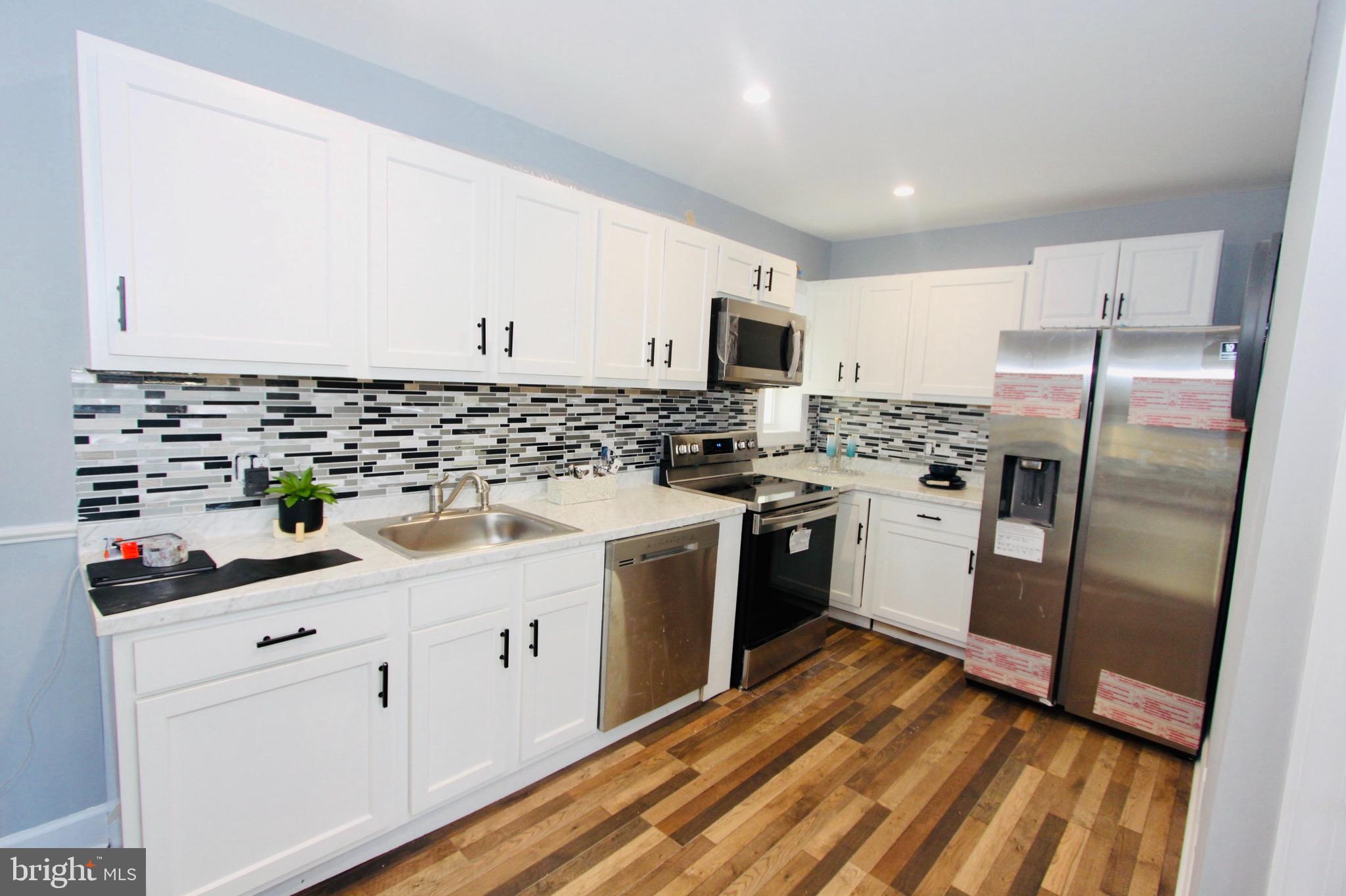 4701 Wakefield Road Baltimore, MD 21216 - Photo 7 of 65