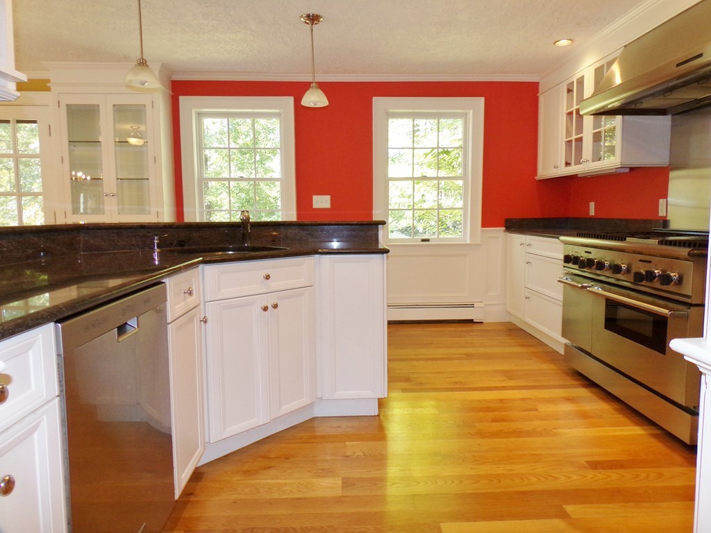 453 Hanlon Road Holliston, MA 01746 - Photo 17 of 30 Gallery Image 17